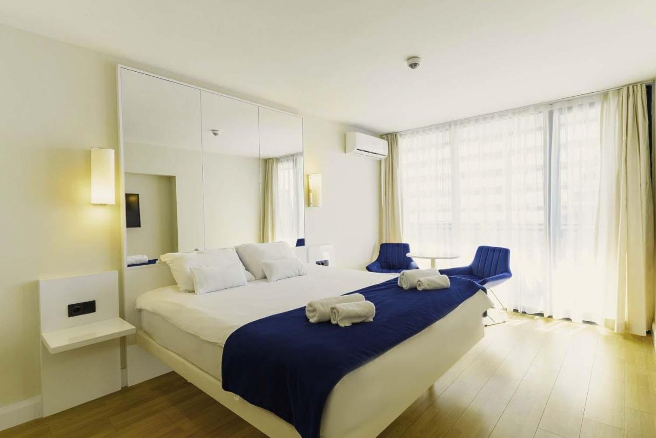 Elegance Sea View Aparthotel In Orbi City Batumi Eksteriør bilde