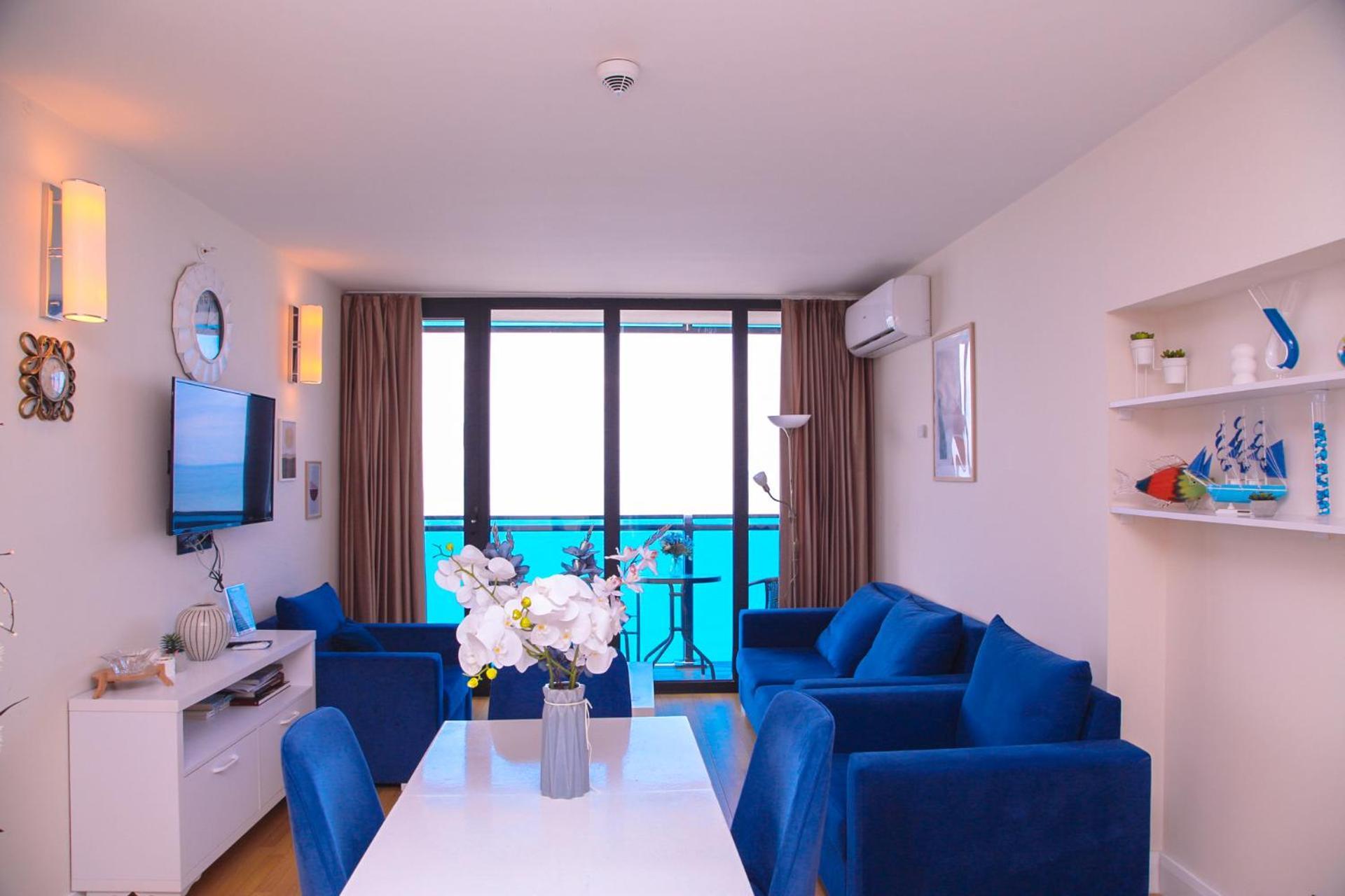 Elegance Sea View Aparthotel In Orbi City Batumi Eksteriør bilde