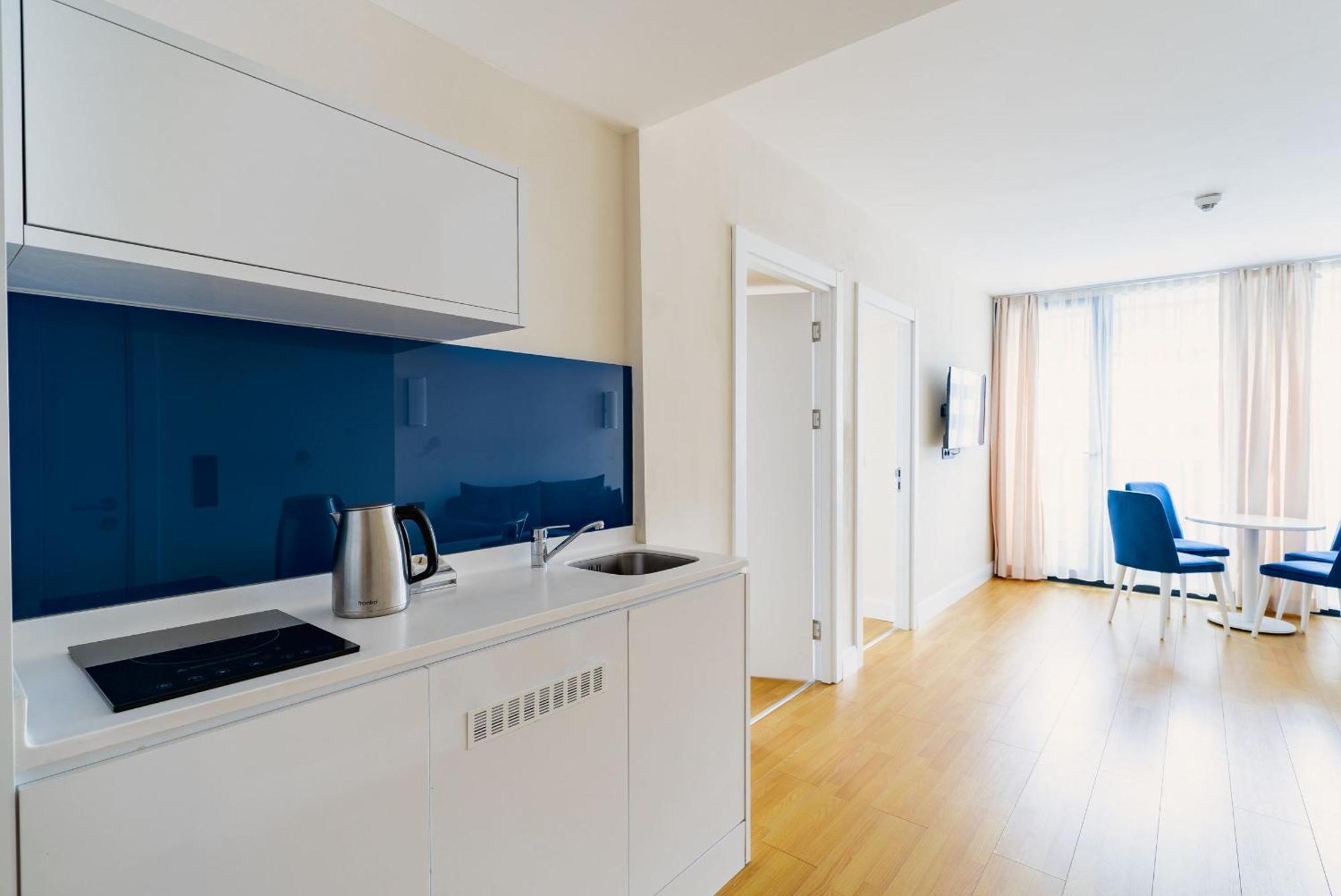 Elegance Sea View Aparthotel In Orbi City Batumi Eksteriør bilde